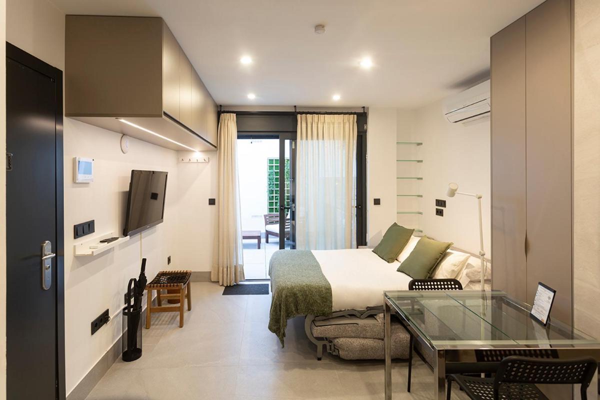Apartamentos Bajeles Sevilla Urban Buitenkant foto